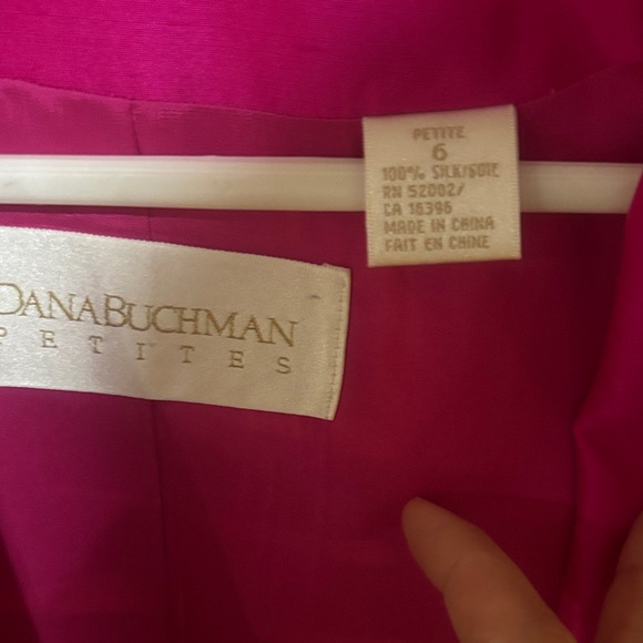 Dana Buchman Vibrant Pink Blazer - Picture 2 of 3